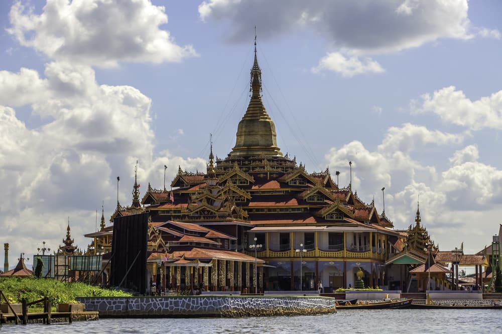 Phaung Daw U Pagoda